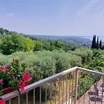Valbella ホテル