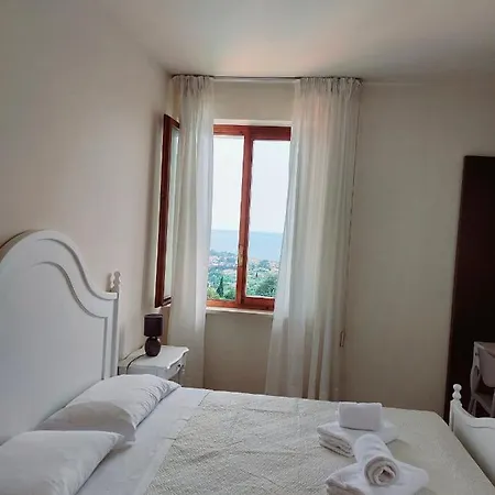 Отель Valbella Бардолино